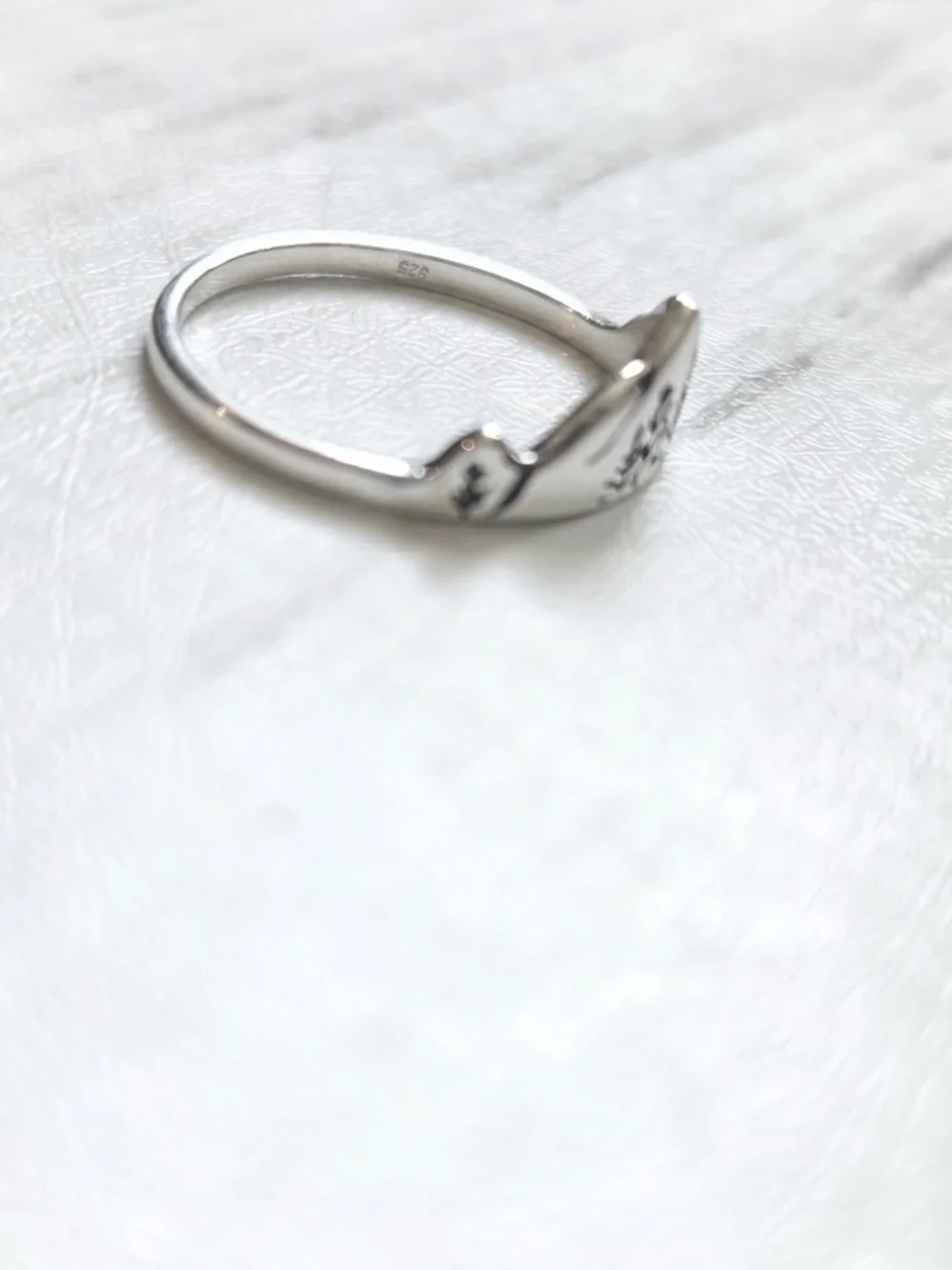 925 Sterling Silver Mountain/Trees Ring Boutique New!